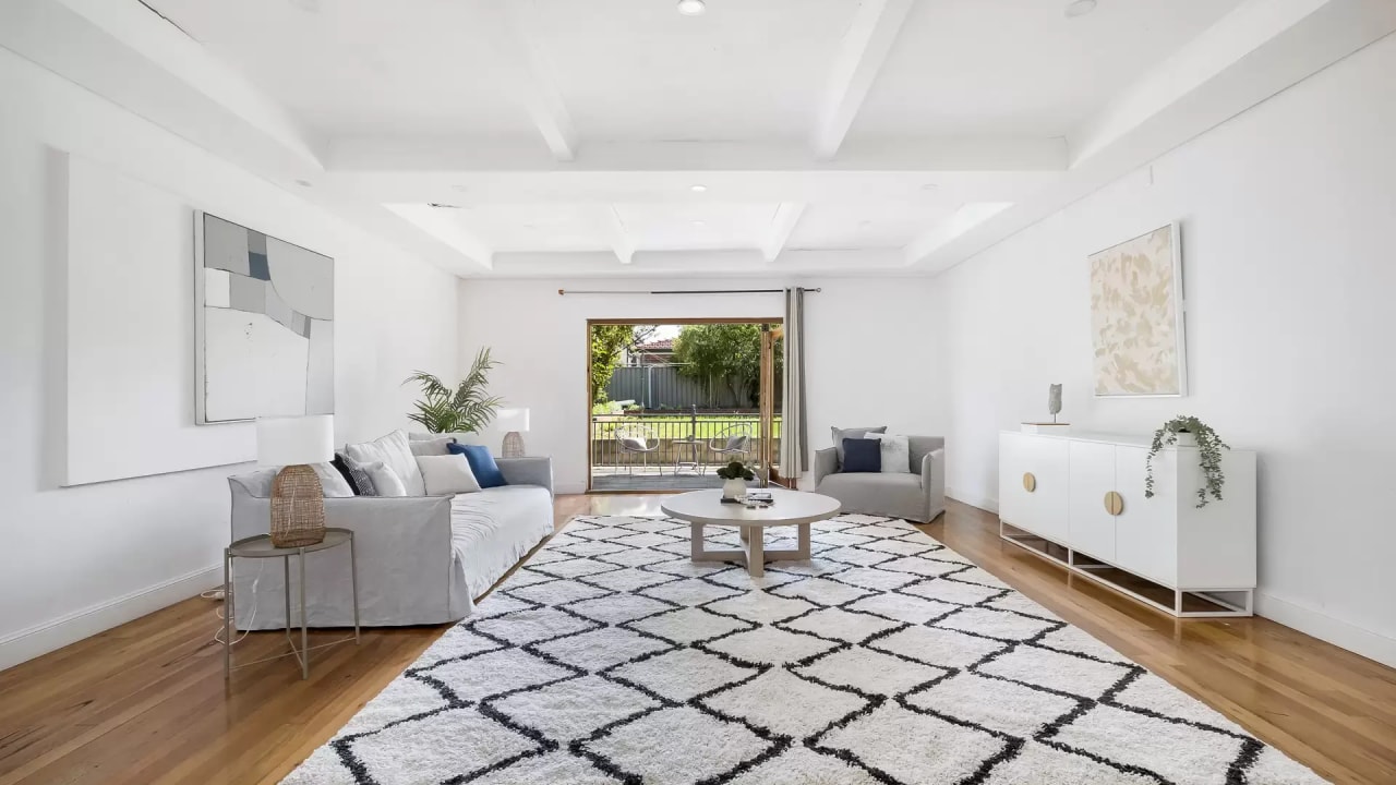 Room in a share house