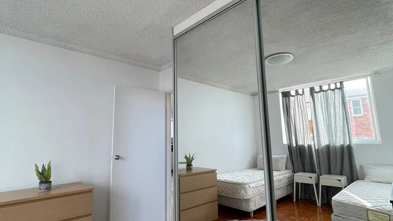 Whole property with 2 rooms for rent