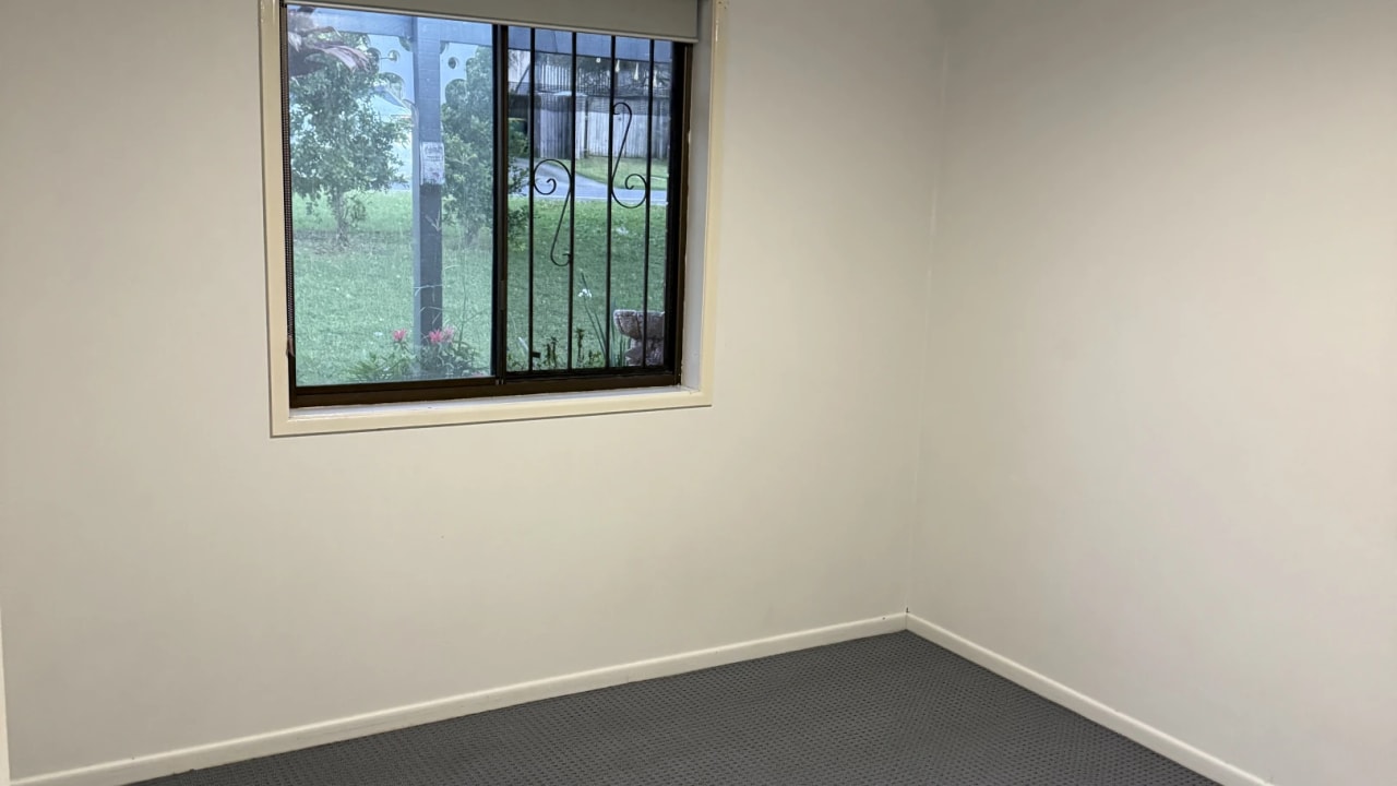 Unfurnished room in a share house