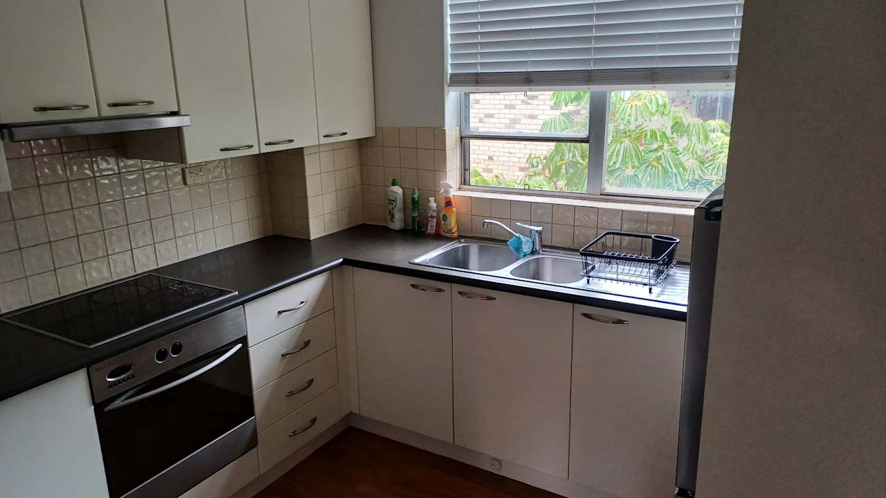 Unfurnished room in a flatshare