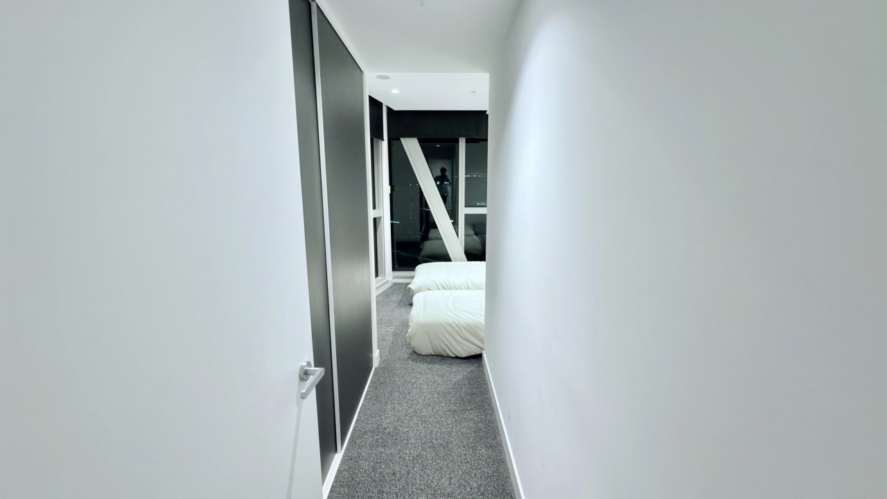 Furnished room with own bathroom