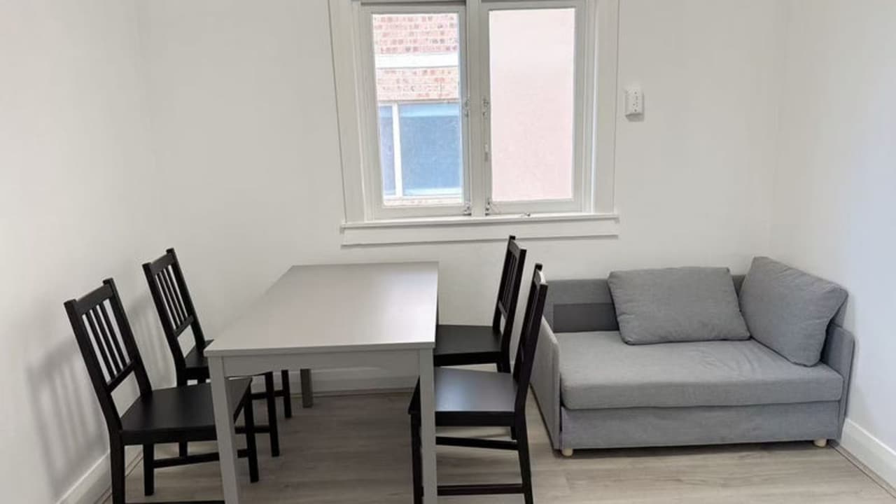 Furnished room in a share house