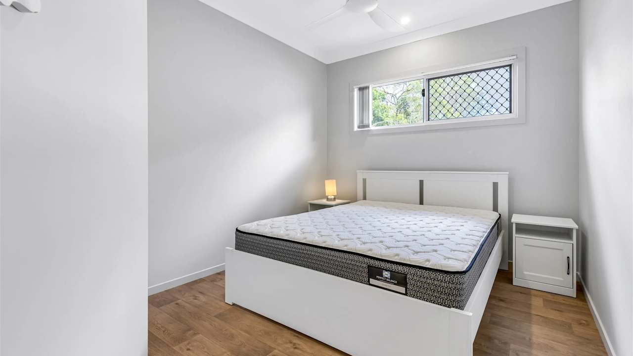 Furnished room studio flat for rent