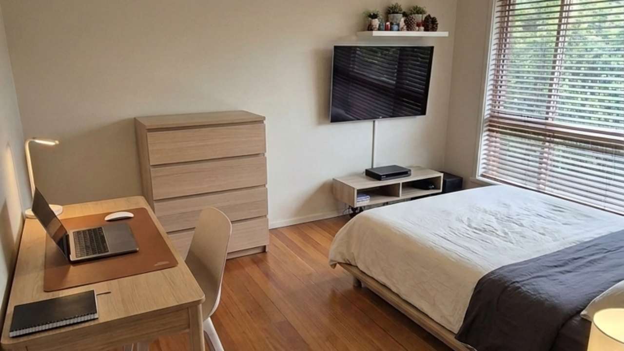 Furnished room in a share house