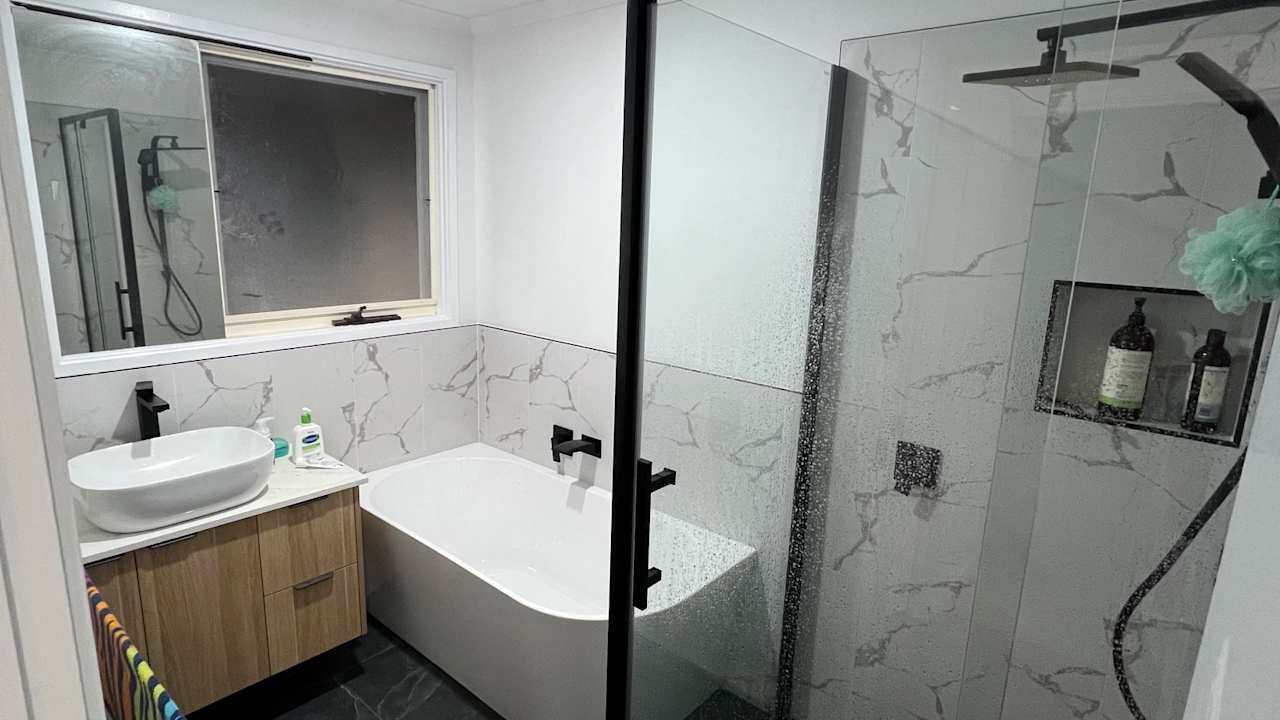 Room in a share house