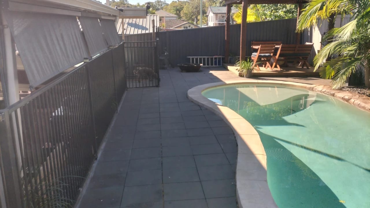 Furnished room in a share house