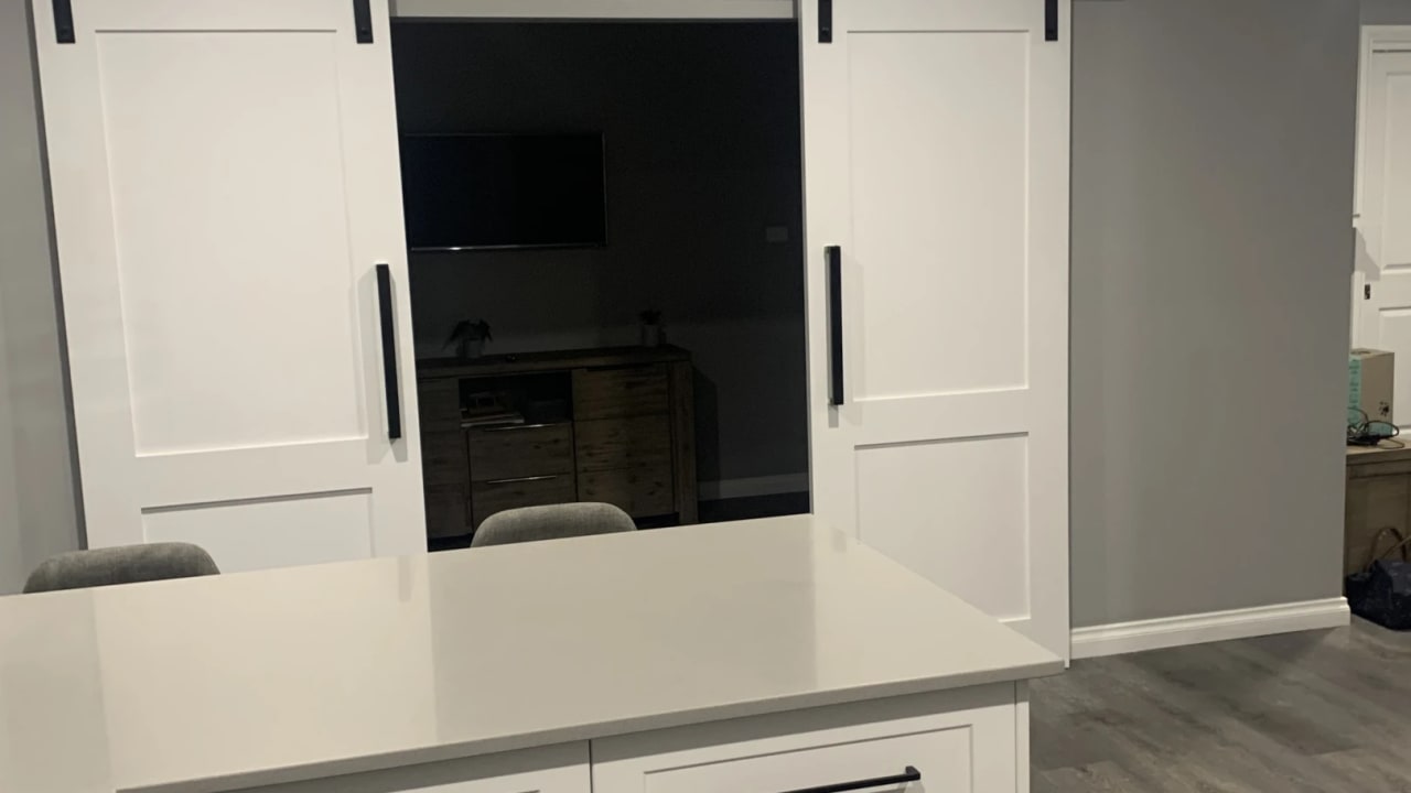 Furnished room in a share house