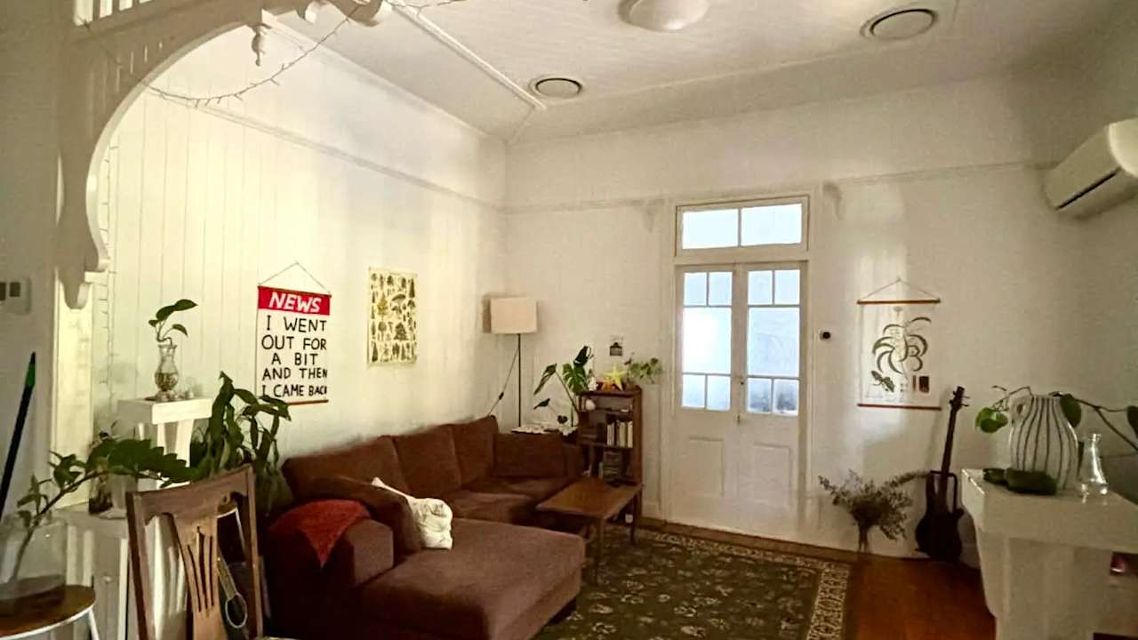 Unfurnished room in a share house