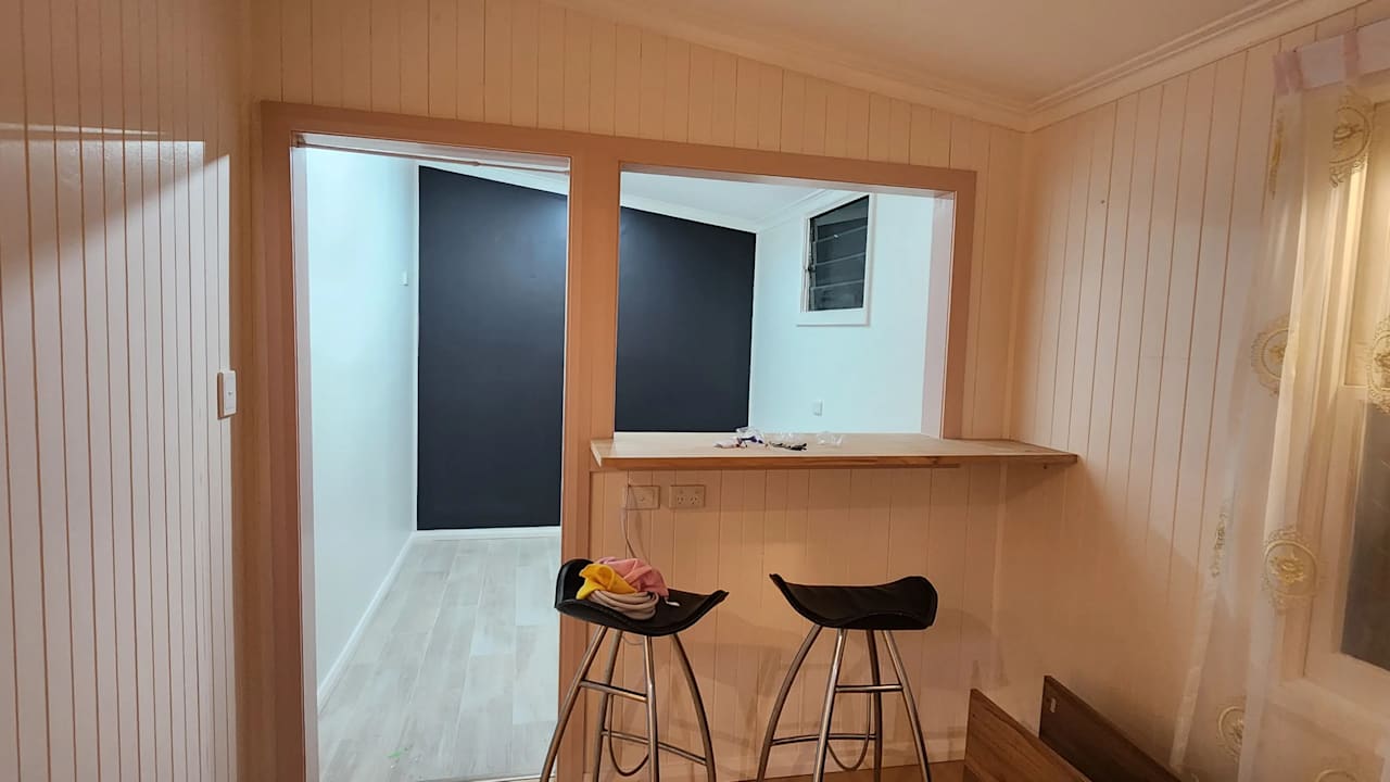 Room in a share house