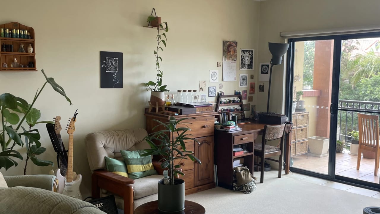 Unfurnished room with own bathroom