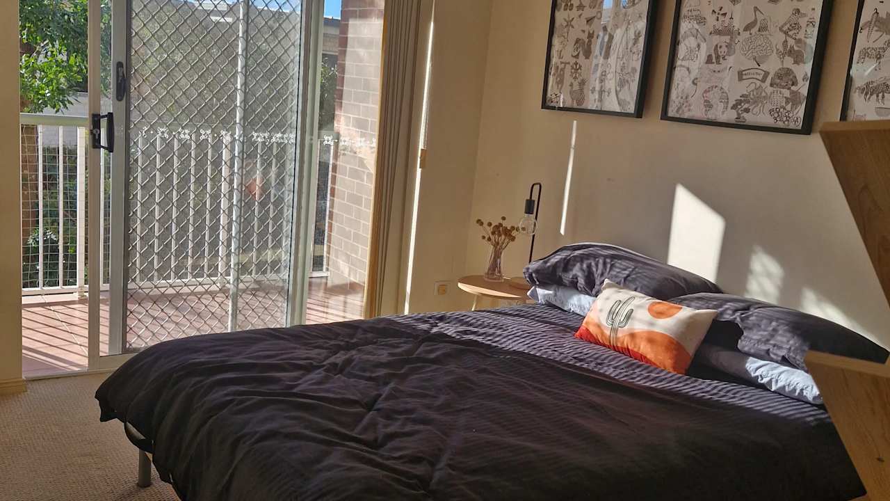 Furnished room with own bathroom