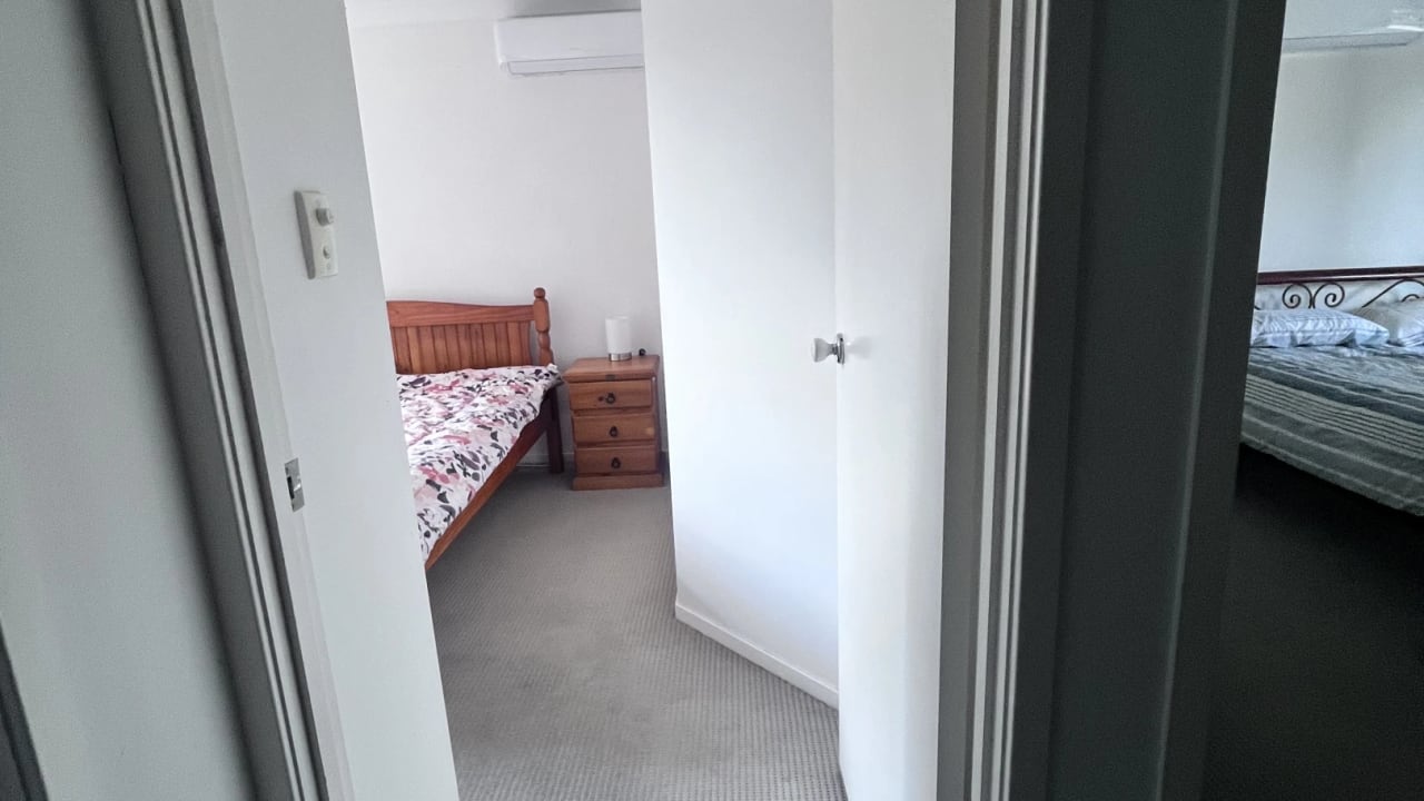 Furnished room with own bathroom