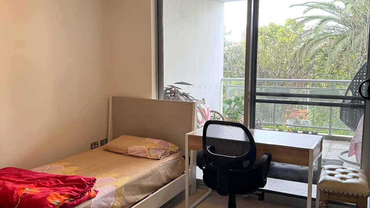 Furnished room with own bathroom