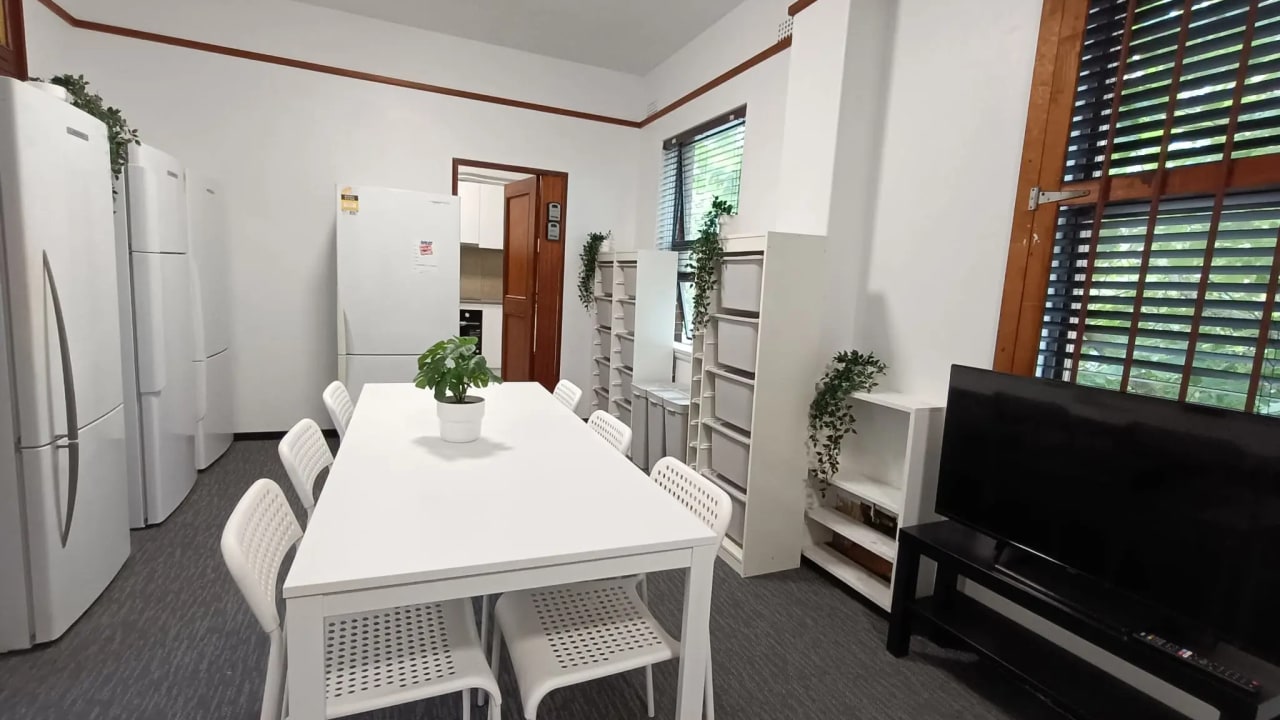 Furnished room in a share house