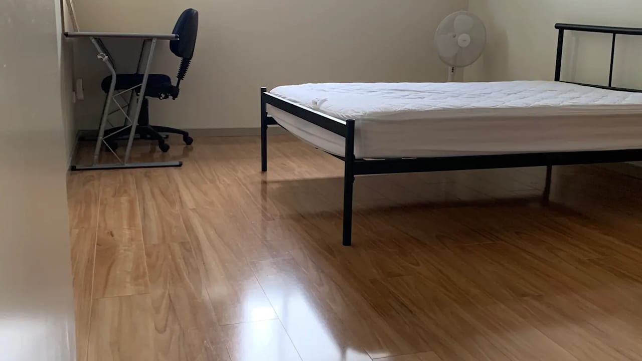 Furnished room in a share house