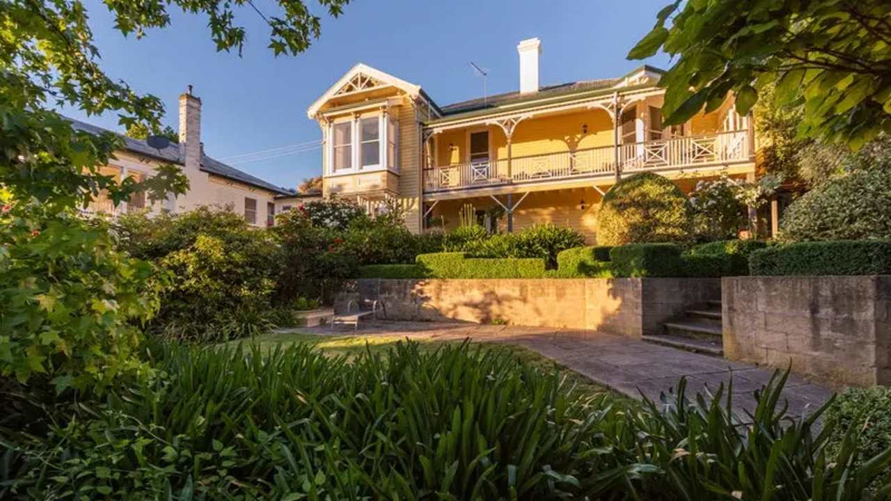 Room in a share house