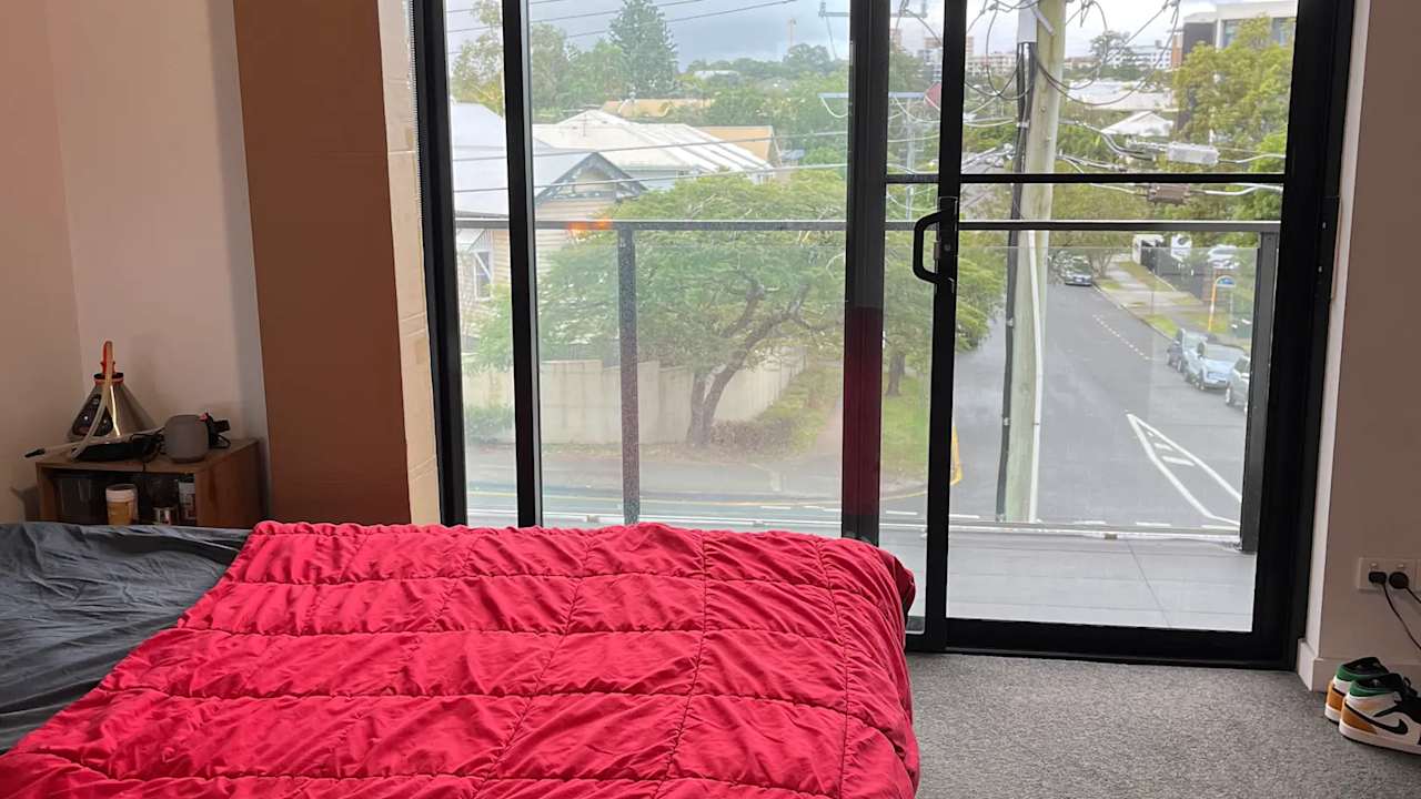 Furnished room with ensuite in a flatshare