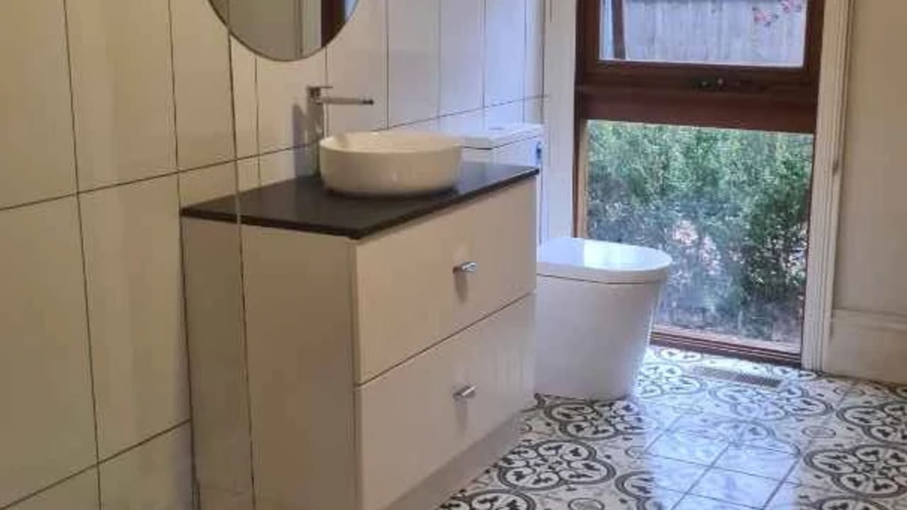 Furnished room in a share house