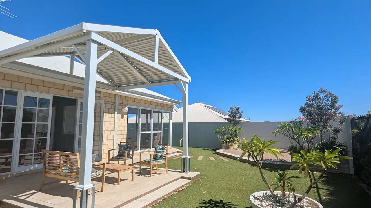 Unfurnished room in a share house