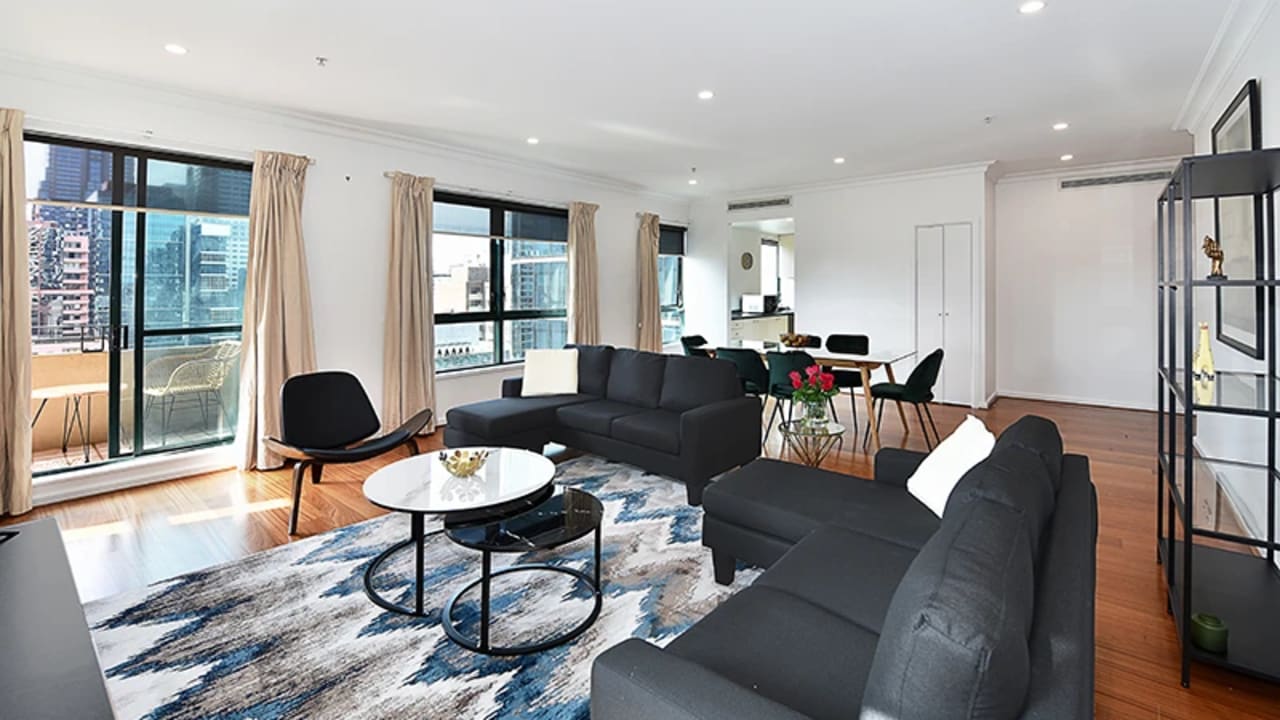 Whole property with 3 rooms for rent