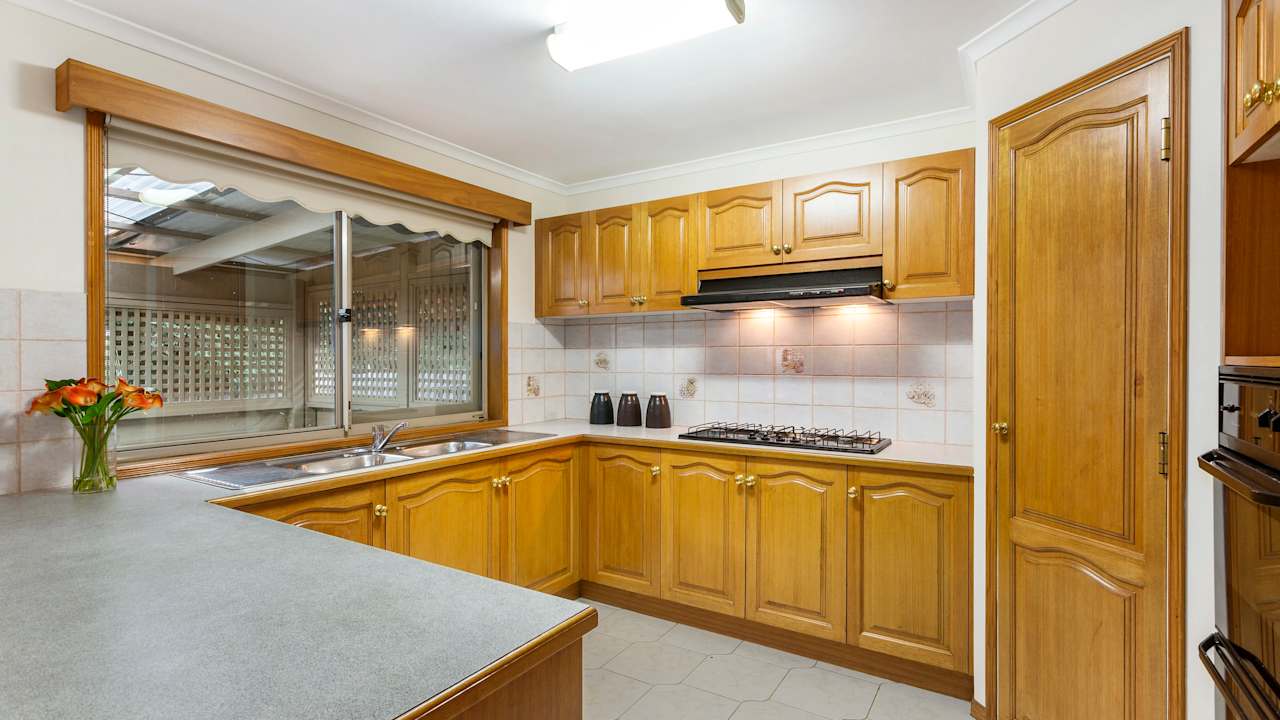 Room in a share house