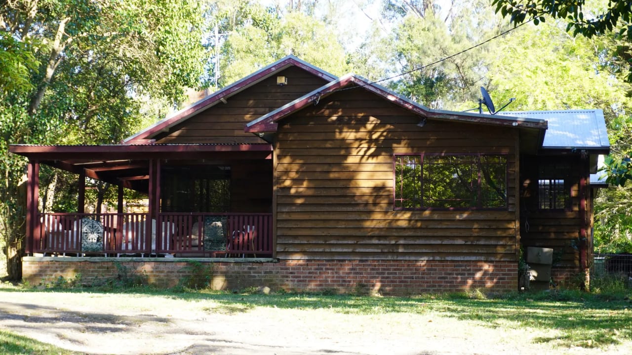 Room in a share house