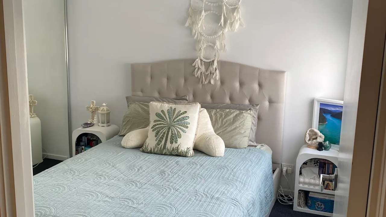 Unfurnished room in a share house