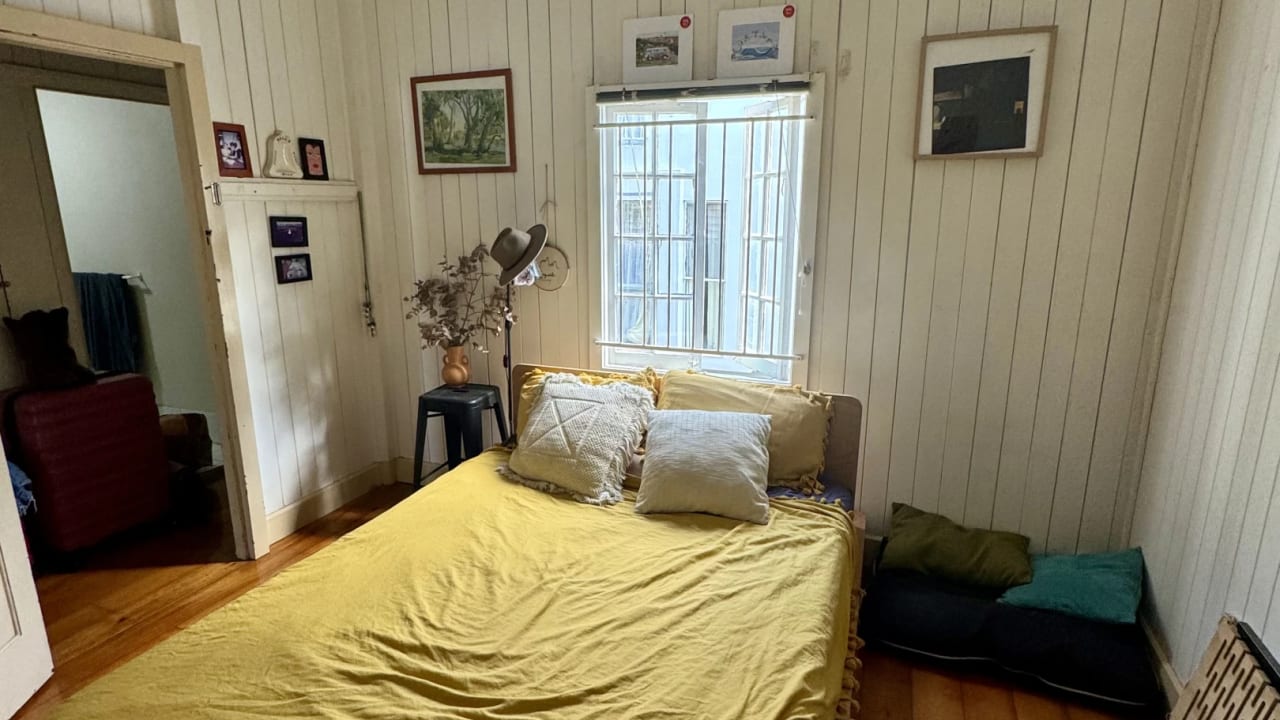 Unfurnished room in a share house