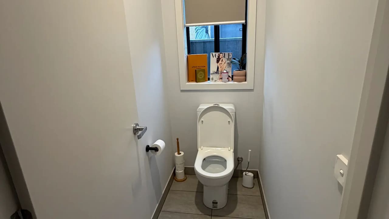 Unfurnished room in a share house