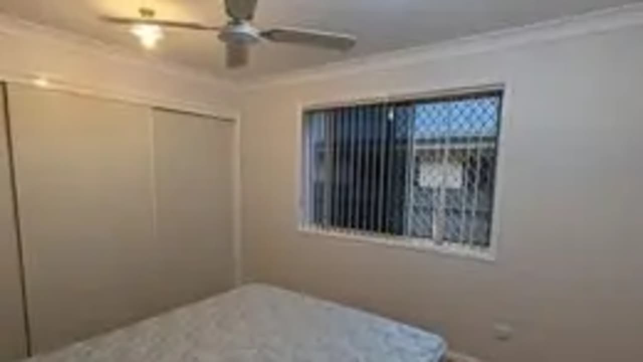 Room in a share house