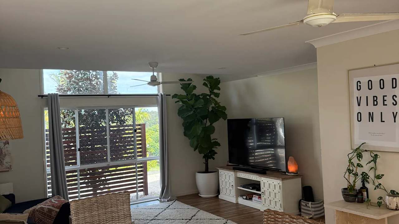 Unfurnished room in a share house