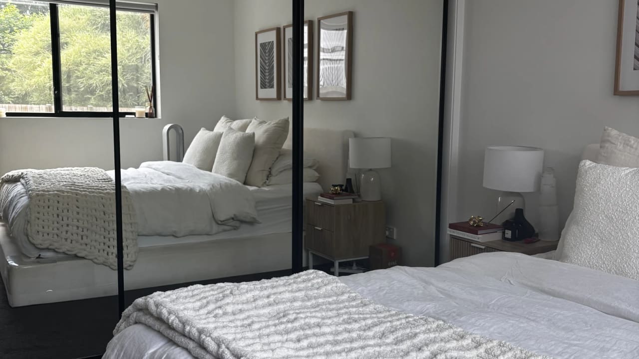 Unfurnished room with own bathroom