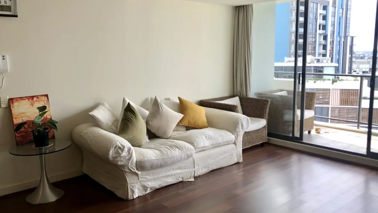 Furnished room with own bathroom