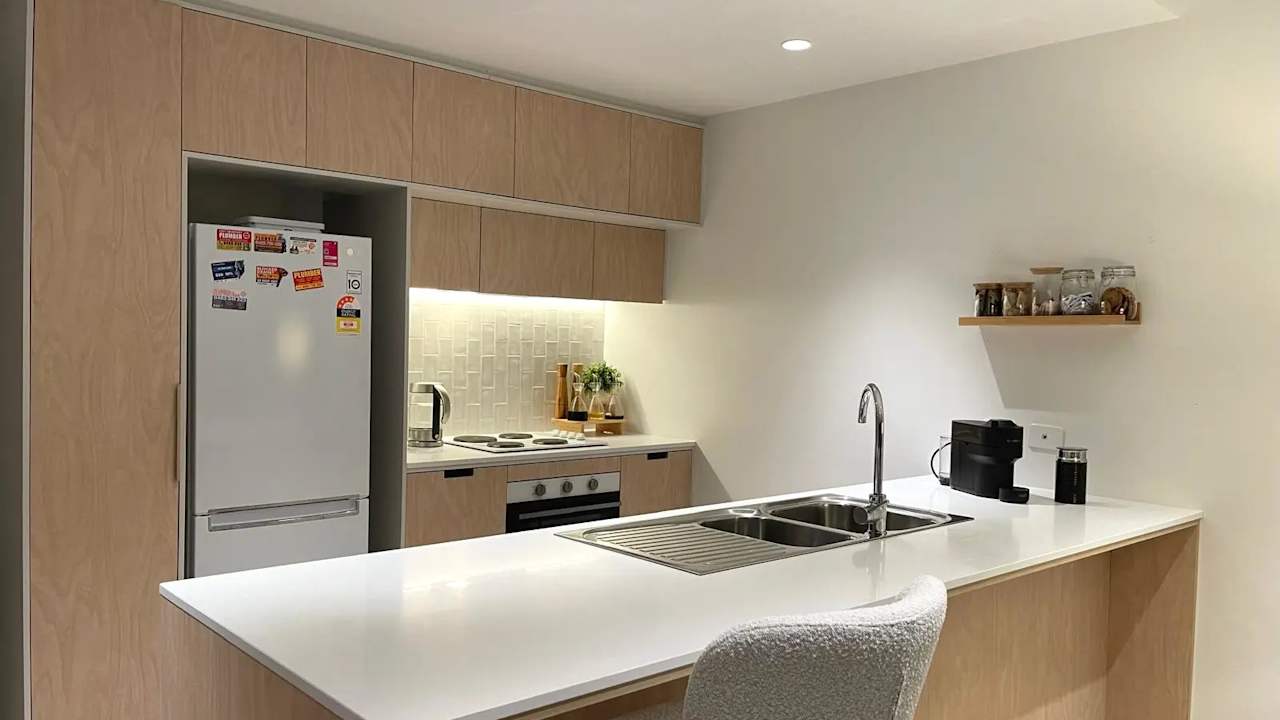 Furnished room with own bathroom