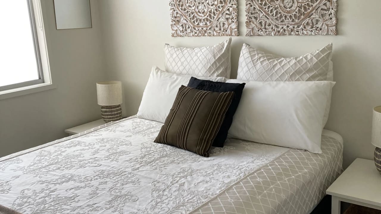 Furnished room with own bathroom