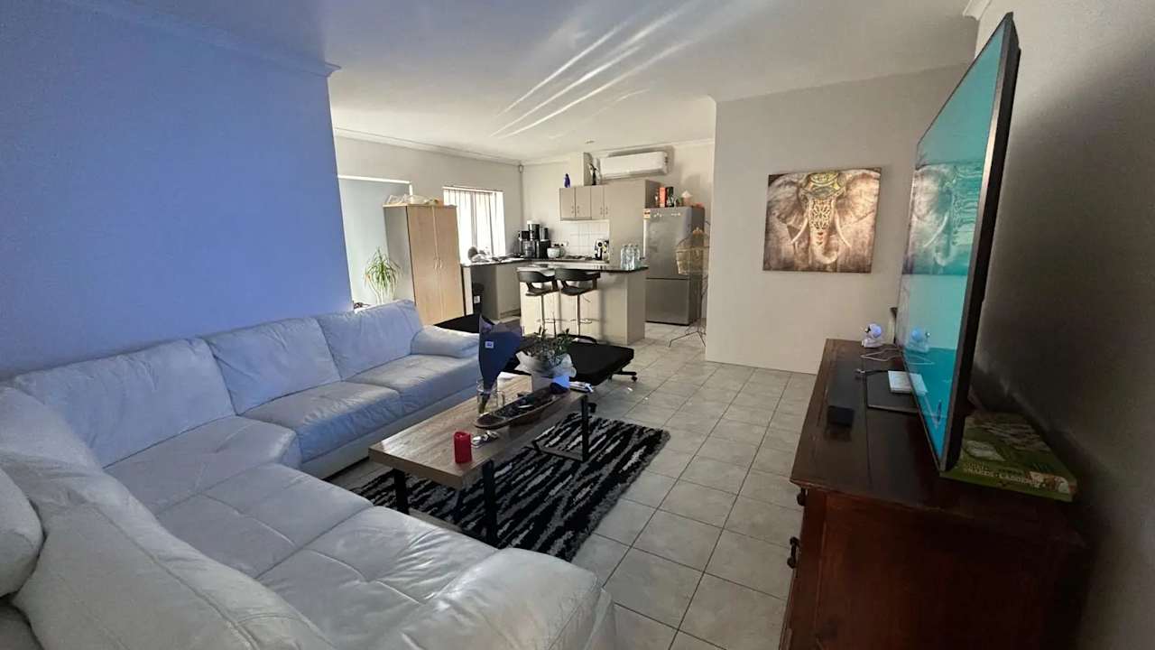 Furnished room with own bathroom