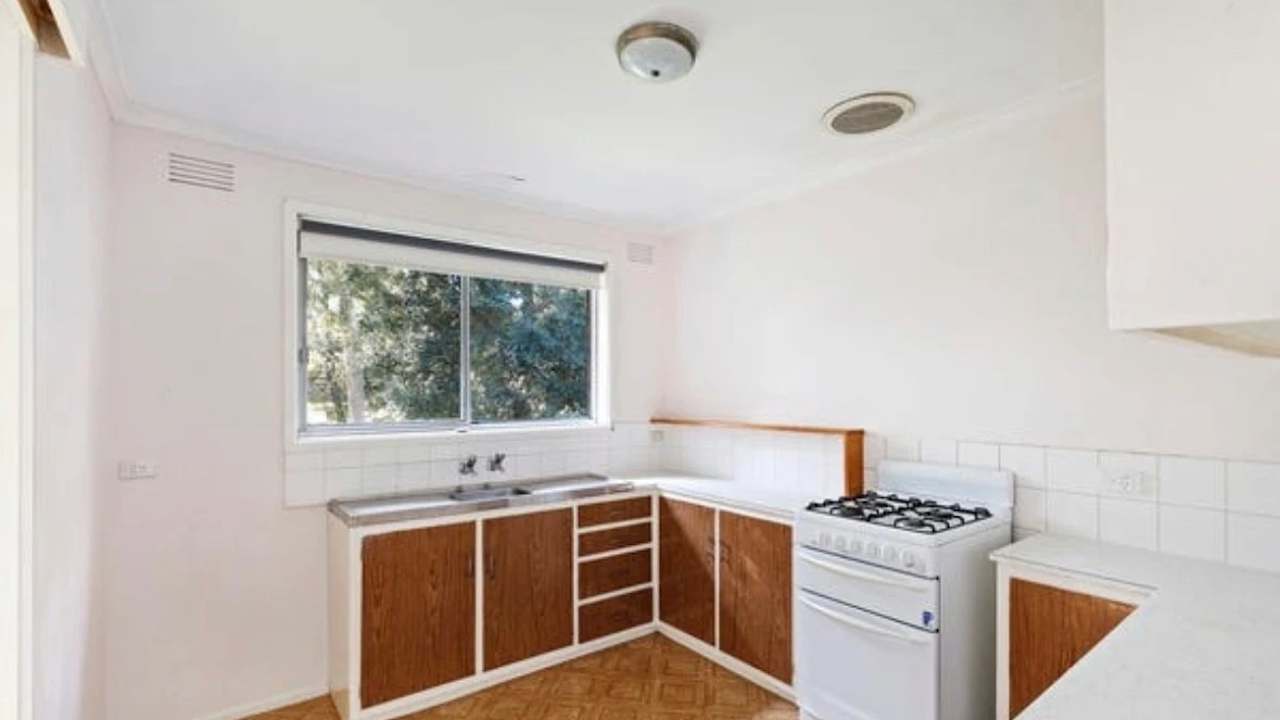 Unfurnished room in a share house
