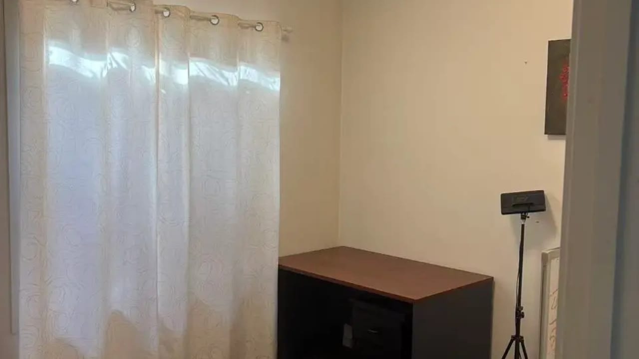 Whole property with 5 rooms for rent