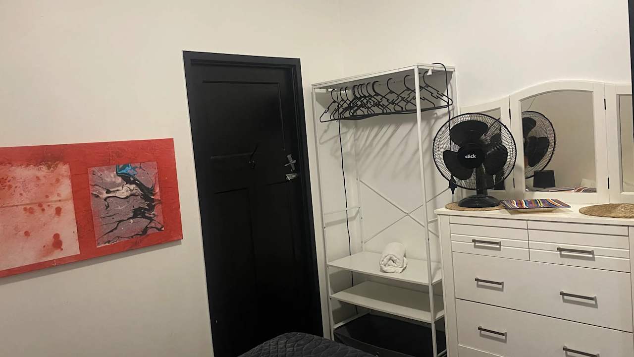 Whole property with 2 rooms for rent