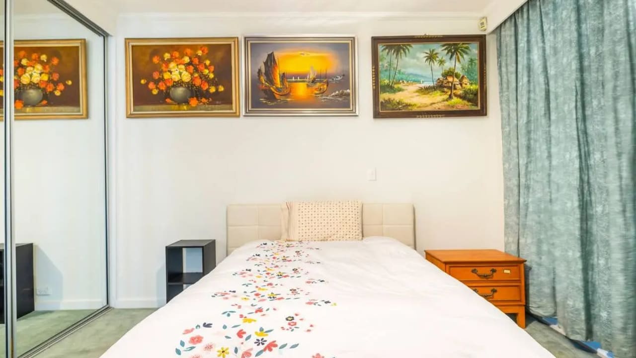 Furnished room with ensuite in a share house