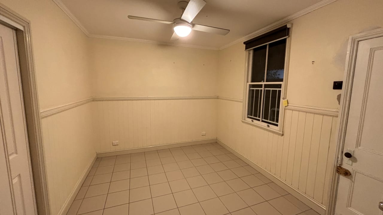 Unfurnished room with own bathroom