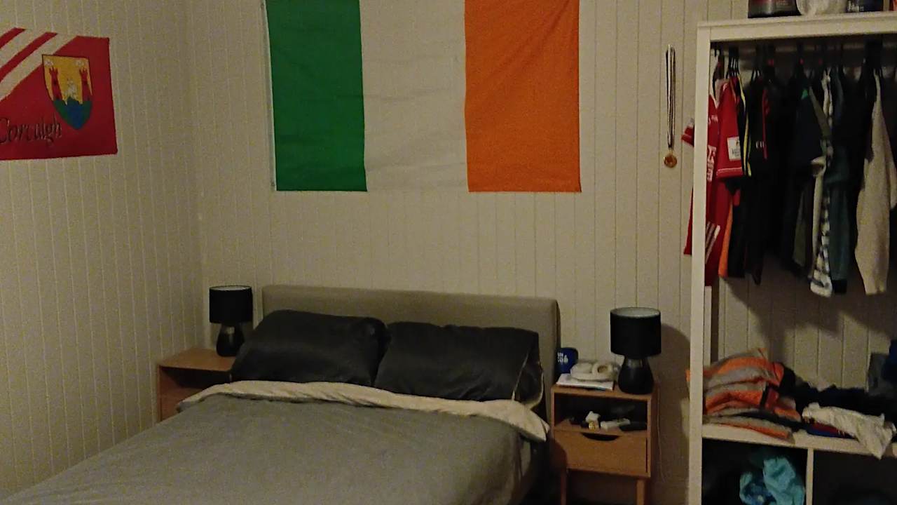 Furnished room in a share house