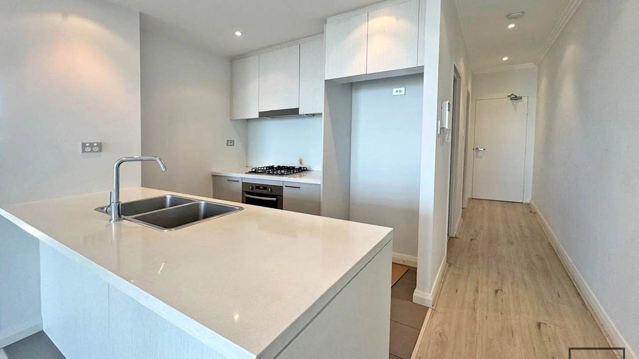 Whole property with 2 rooms for rent
