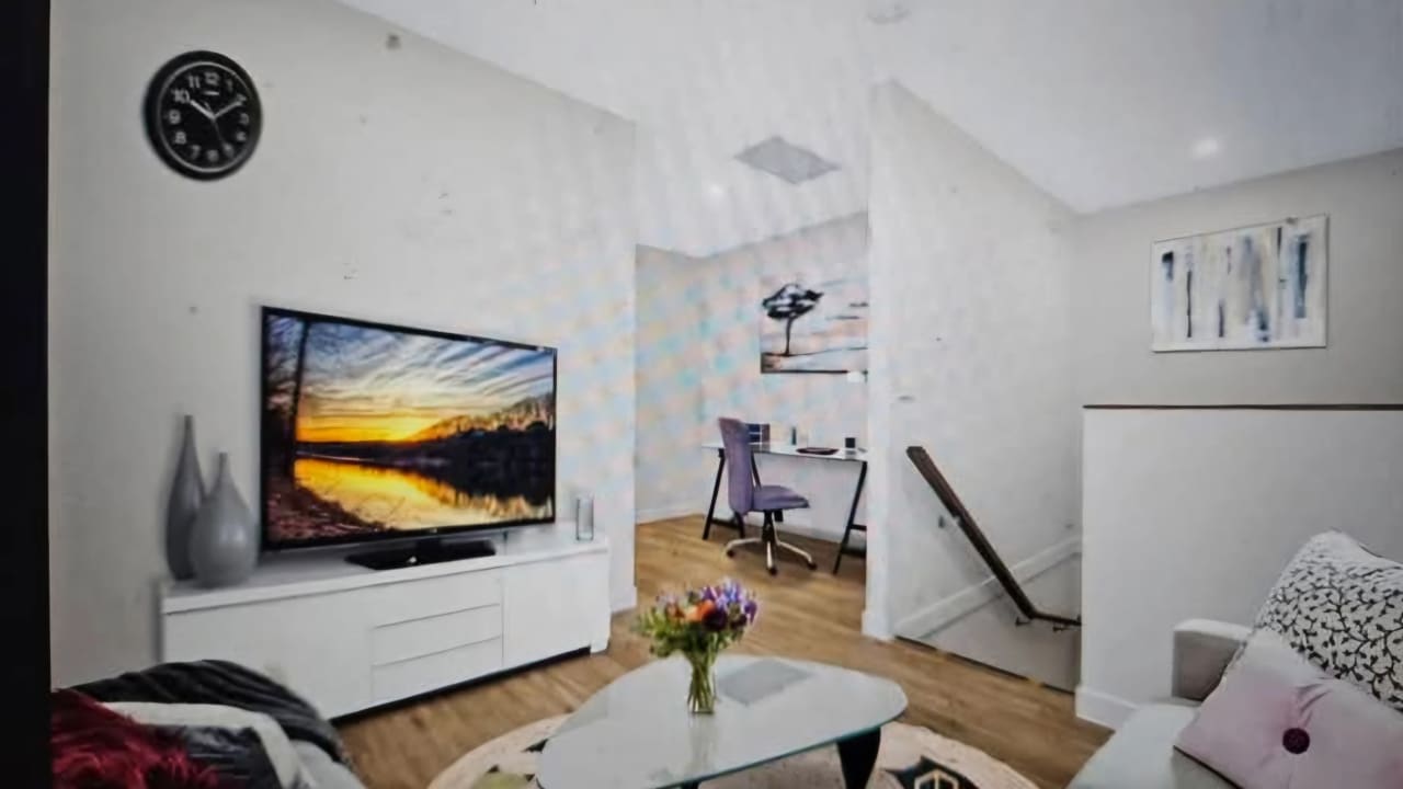 Furnished room in a share house