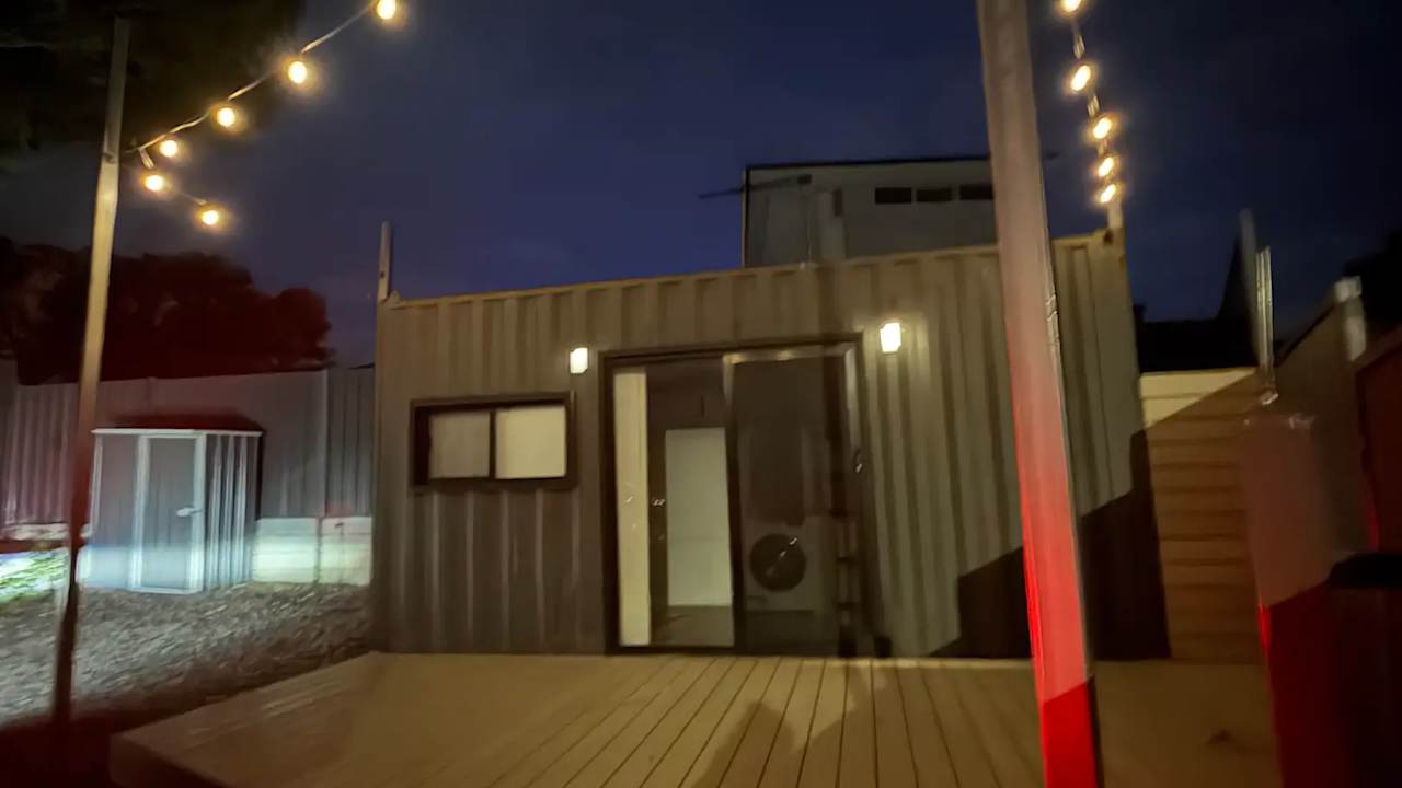 Furnished room studio flat for rent
