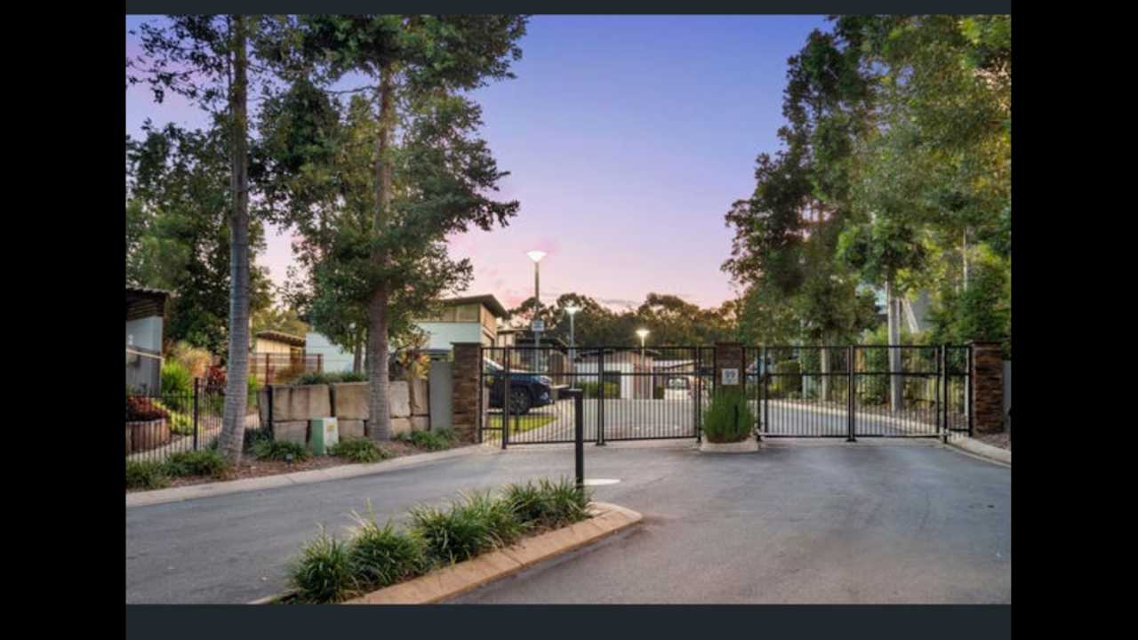 Room in a share house