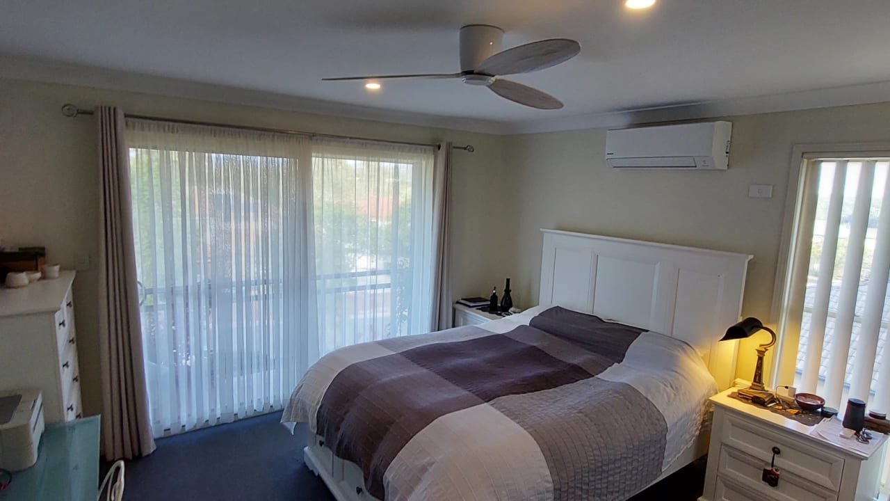 Furnished room with own bathroom