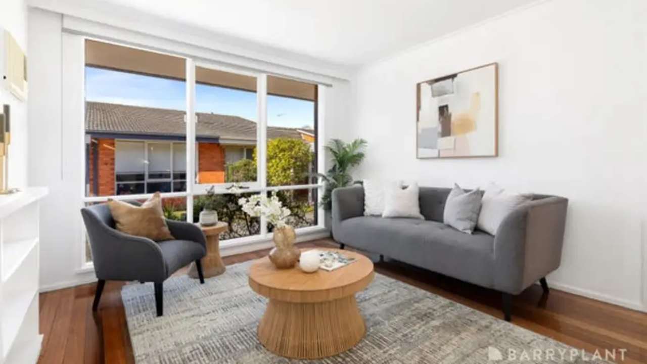 Room in a share house