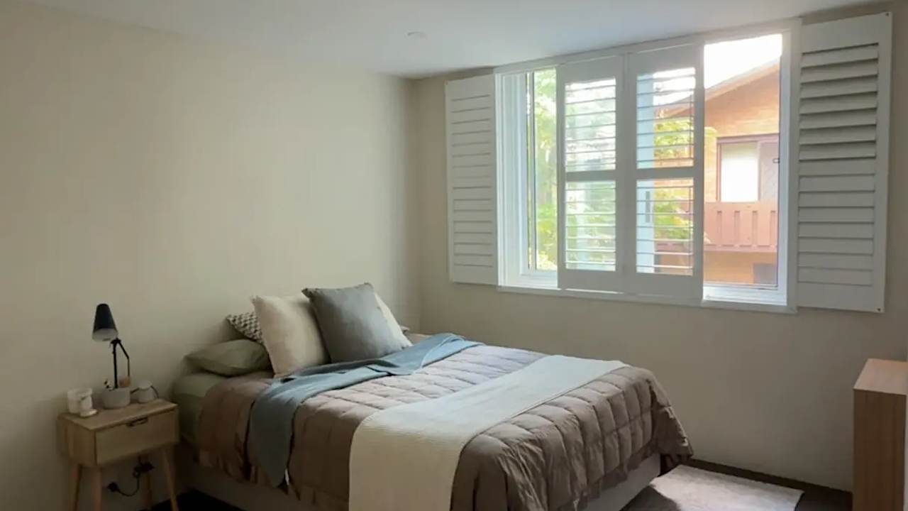 Unfurnished room in a flatshare