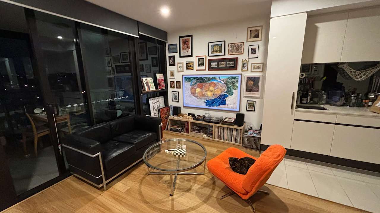 Room in a share house